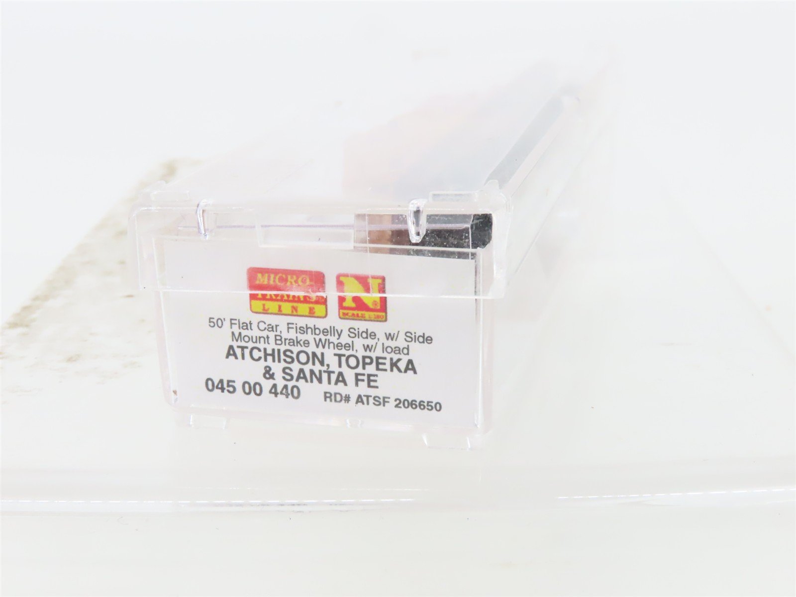 N Scale Micro-Trains MTL 04500440 ATSF Santa Fe 50' Flat Car #206650 w/ Load