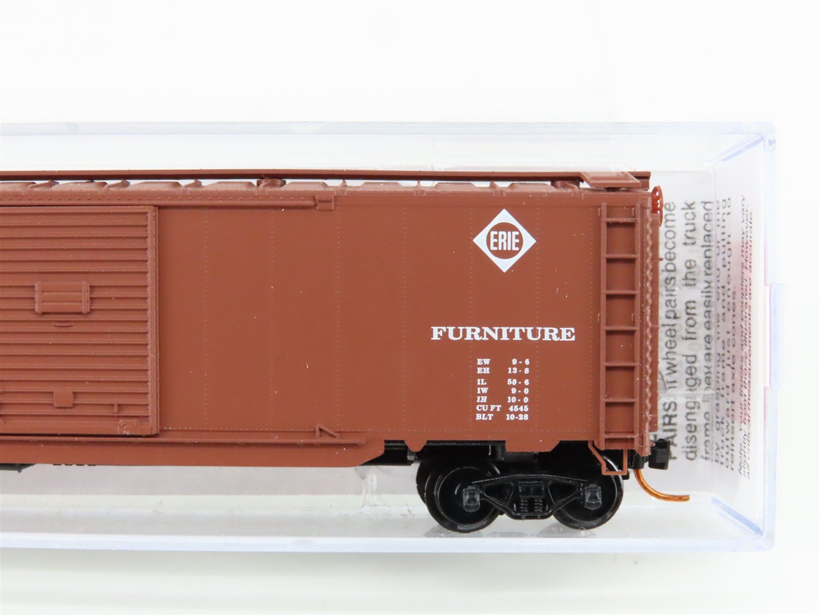 N Scale Micro-Trains MTL 07800110 Erie Railroad 50' Double Door Box Car #68000