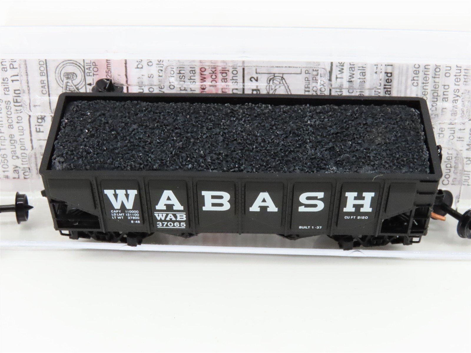N Scale Micro-Trains MTL 08500010 WAB Wabash 2-Bay Hopper #37065 w/ Coal Load