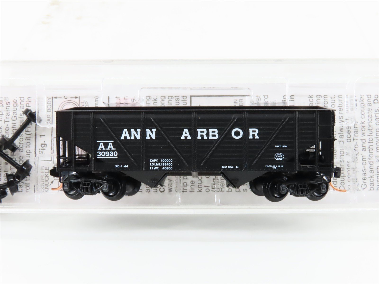 N Micro-Trains MTL 57120 AA Ann Arbor 2-Bay Composite Side Open Hopper #30920