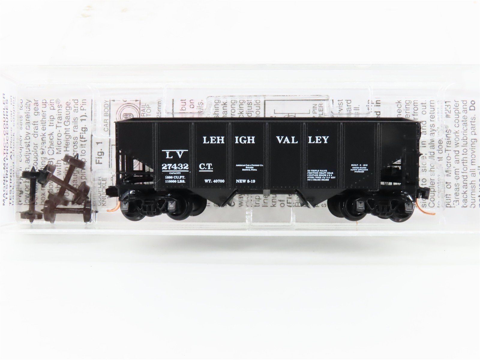 N Scale Micro-Trains MTL 56330 LV Lehigh Valley 2-Bay Open Hopper #27432