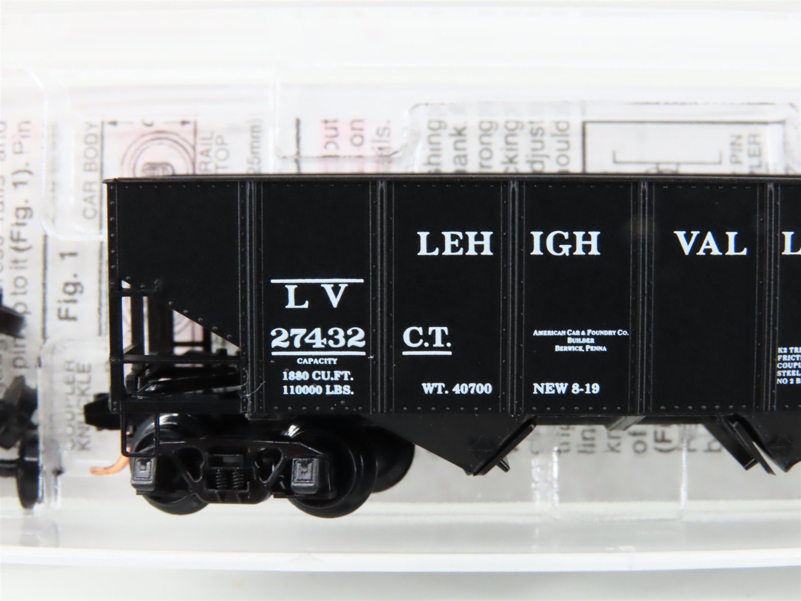 N Scale Micro-Trains MTL 56330 LV Lehigh Valley 2-Bay Open Hopper #27432