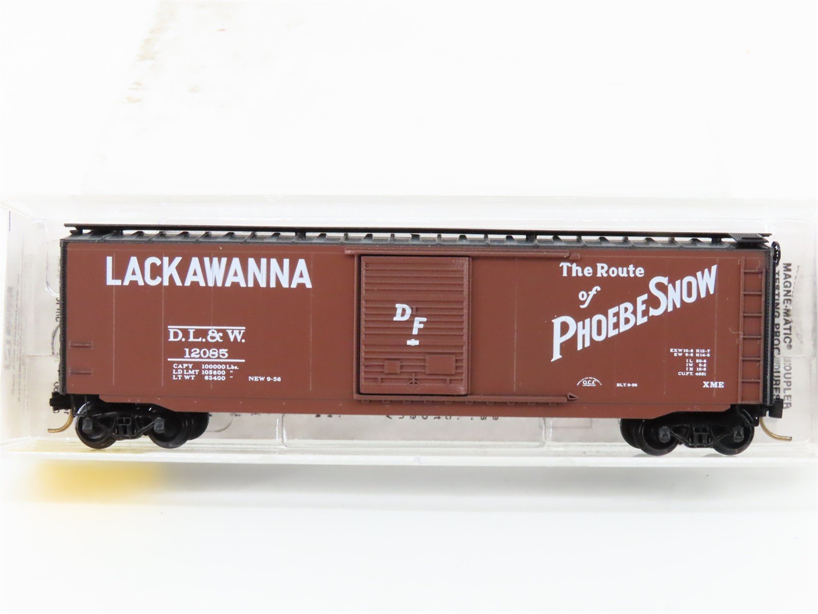 N Scale Micro-Trains MTL 31230 DL&W Lackawanna Phoebe Snow 50' Box Car #12085