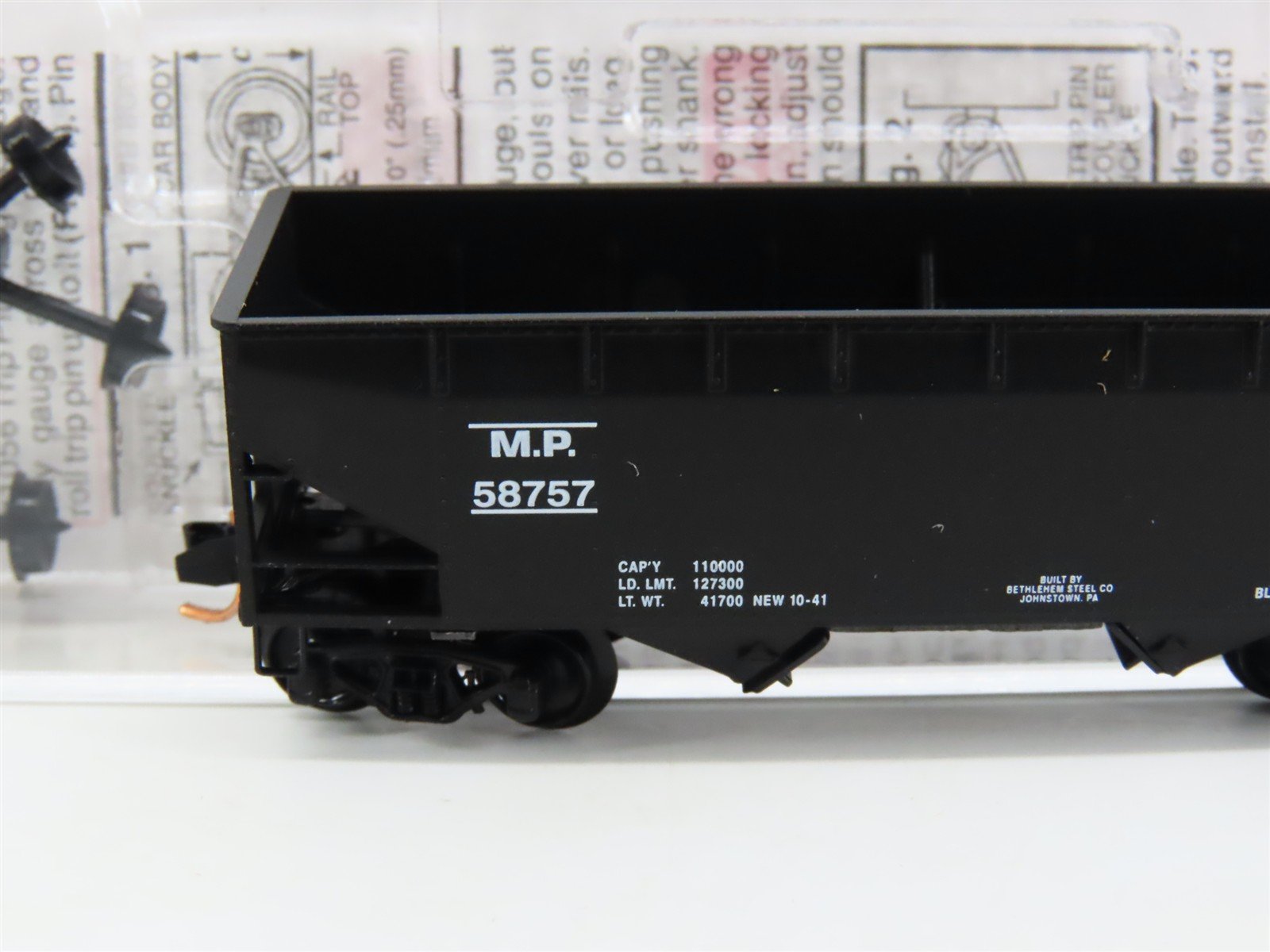 N Scale Micro-Trains MTL 05500320 MP Missouri Pacific 2-Bay Open Hopper #58757