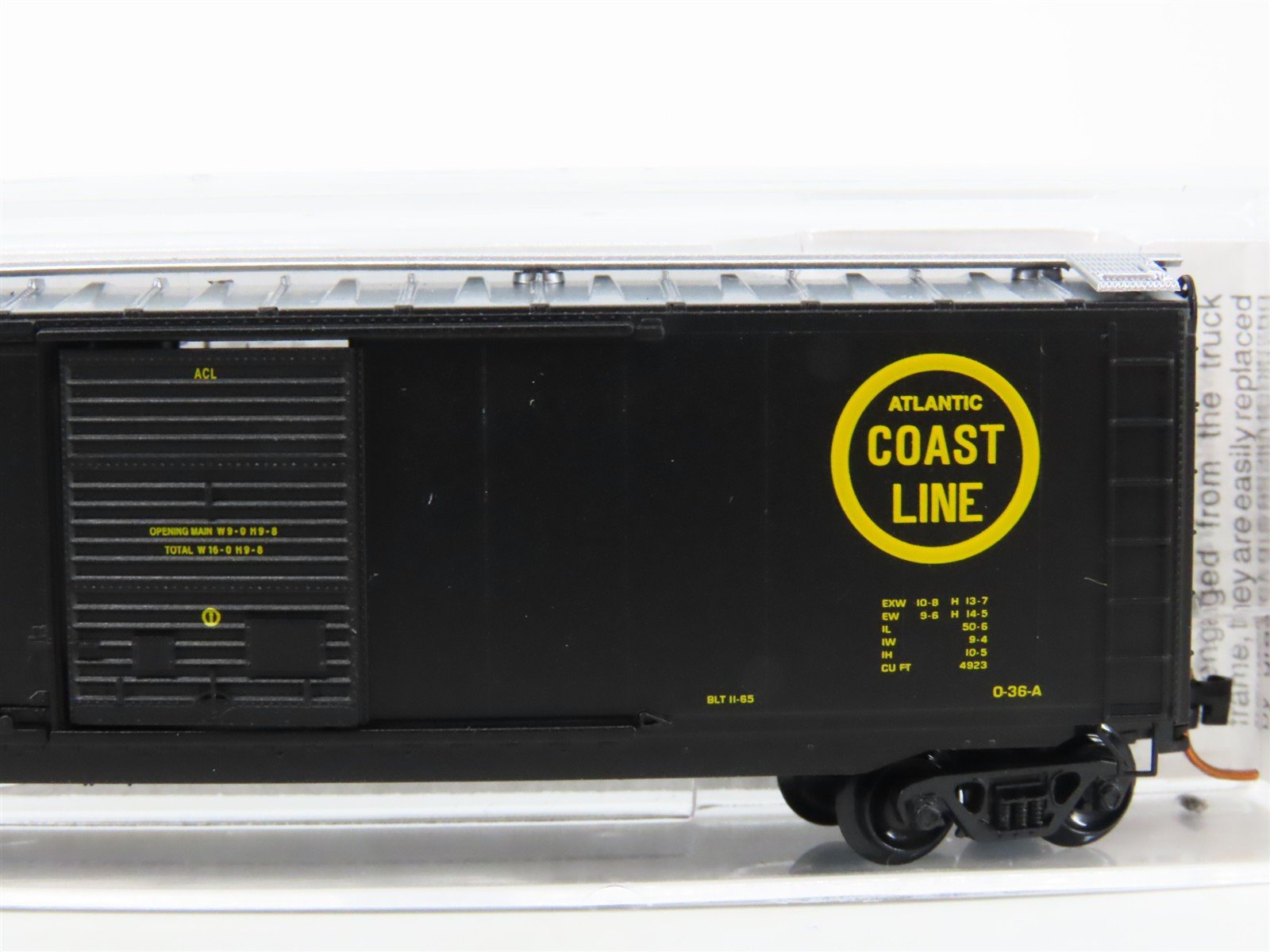 N Scale Micro-Trains MTL 03300170 ACL Atlantic Coast Line 50' Box Car #15394