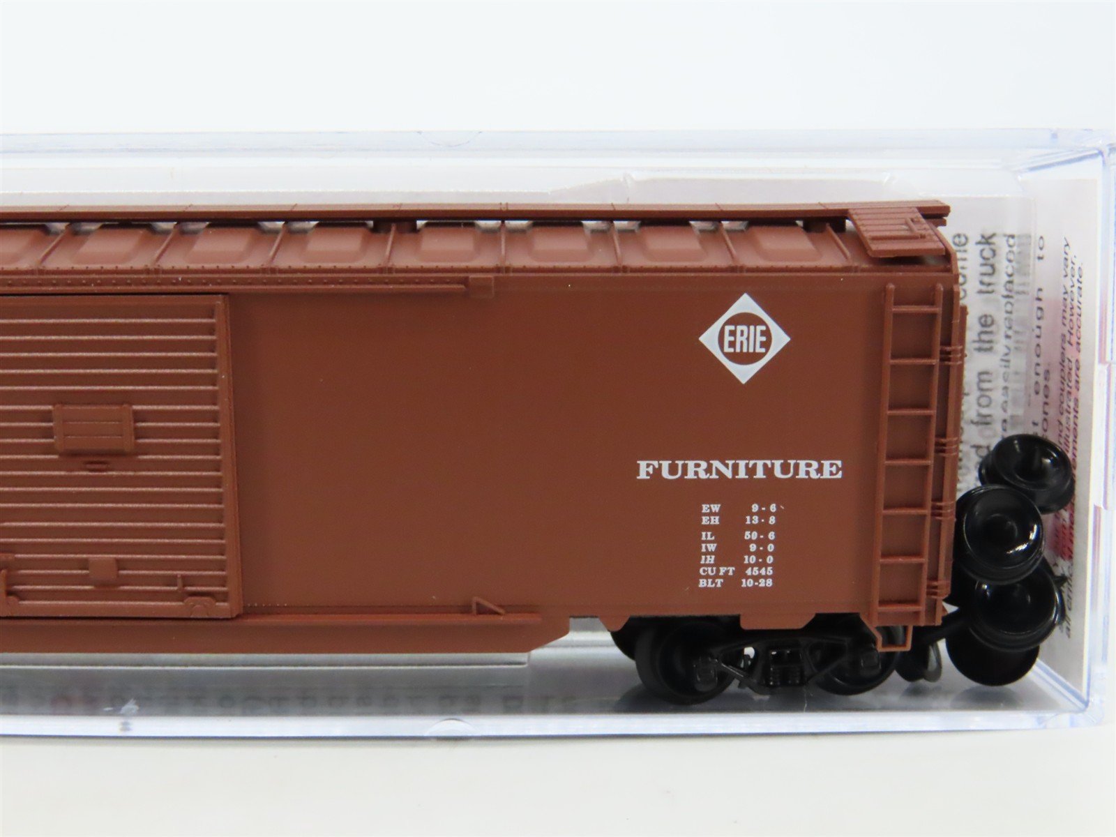 N Scale Micro-Trains MTL 07800110 Erie Railroad 50' Auto Box Car #68000