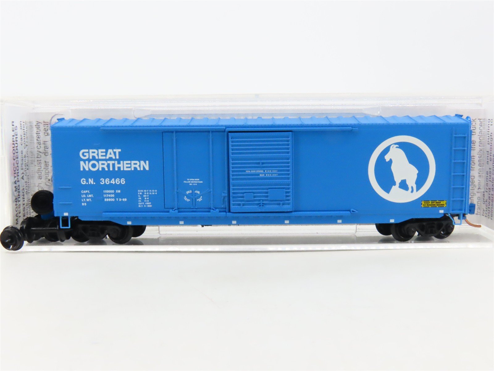 N Scale Micro-Trains MTL 76060 GN Great Northern Big Sky Blue 50' Box Car #36466