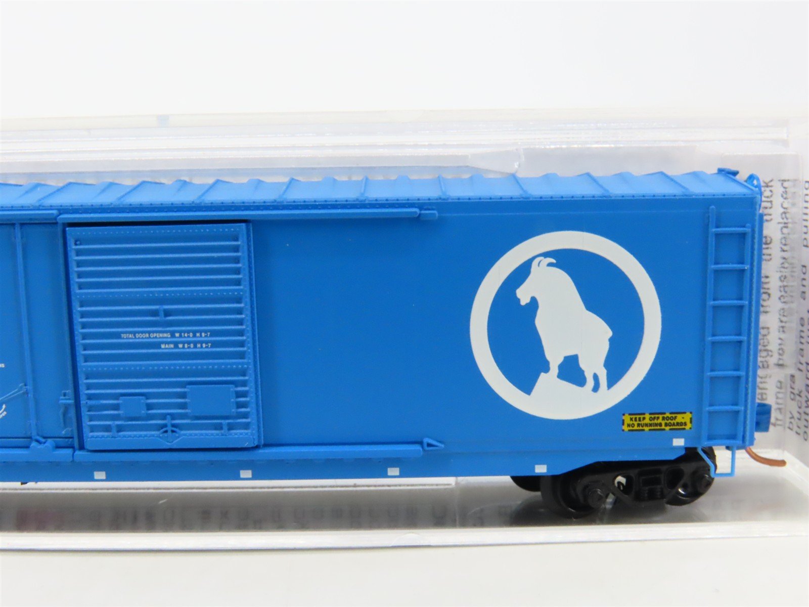 N Scale Micro-Trains MTL 76060 GN Great Northern Big Sky Blue 50' Box Car #36466