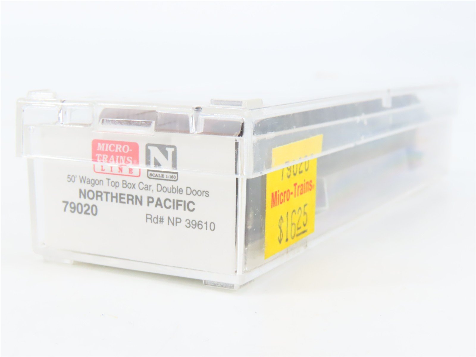 N Scale Micro-Trains MTL 79020 NP Northern Pacific 50' Double Door Boxcar #39610