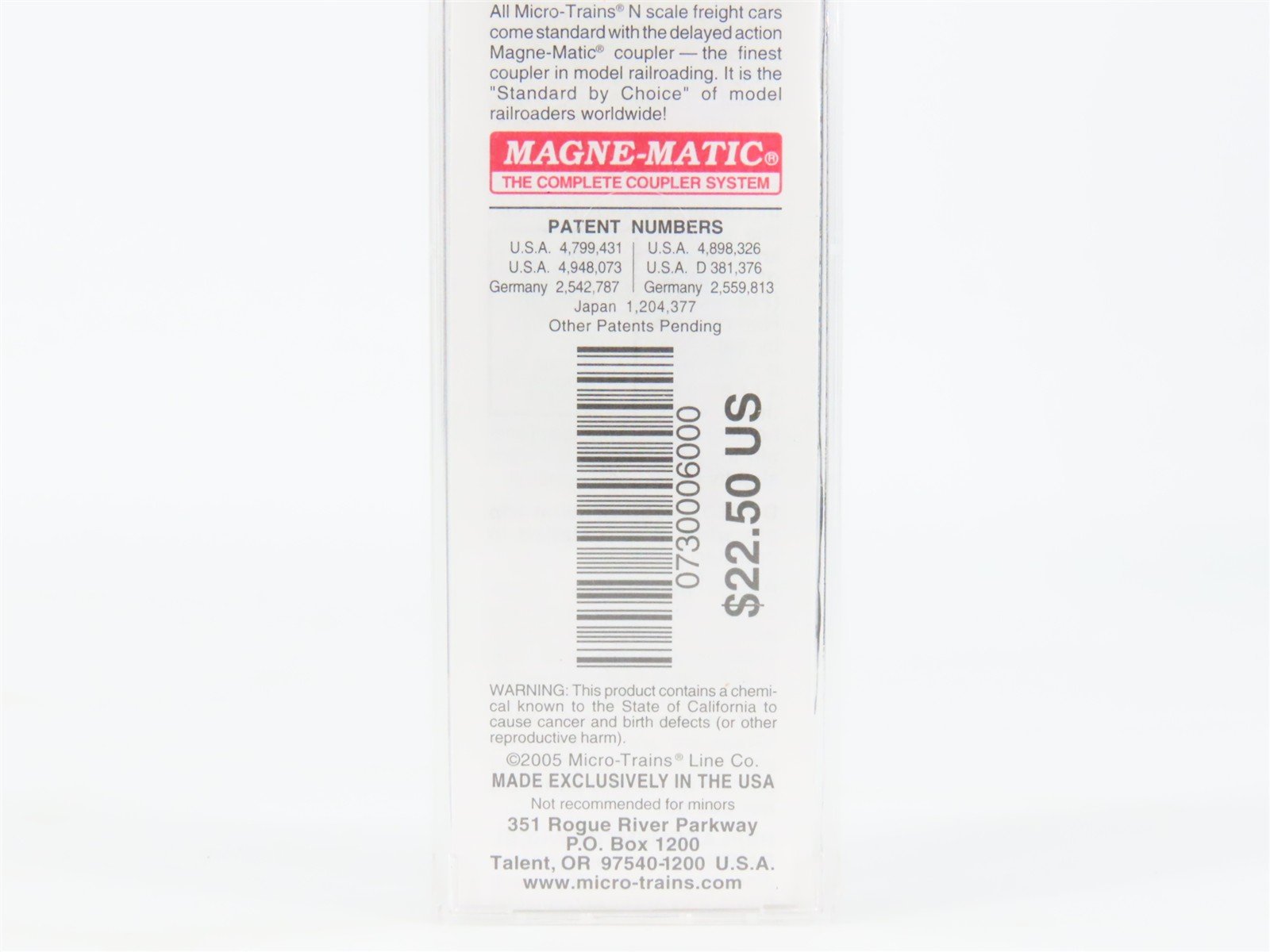 N Scale Micro-Trains MTL 07300060 BCOL British Columbia 40' Box Car #990198