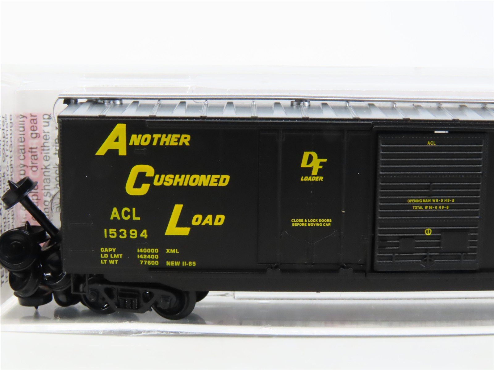 N Scale Micro-Trains MTL 03300170 ACL Atlantic Coast Line 50' Box Car #15394