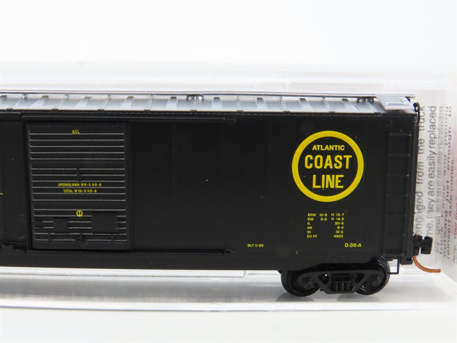 N Scale Micro-Trains MTL 03300170 ACL Atlantic Coast Line 50' Box Car #15394