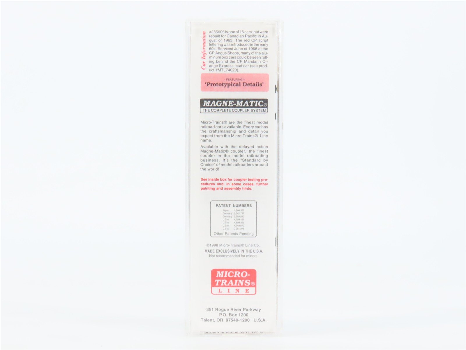 N Scale Micro-Trains MTL 74040 CP Canadian Pacific 40' Plug Door Box Car #285606