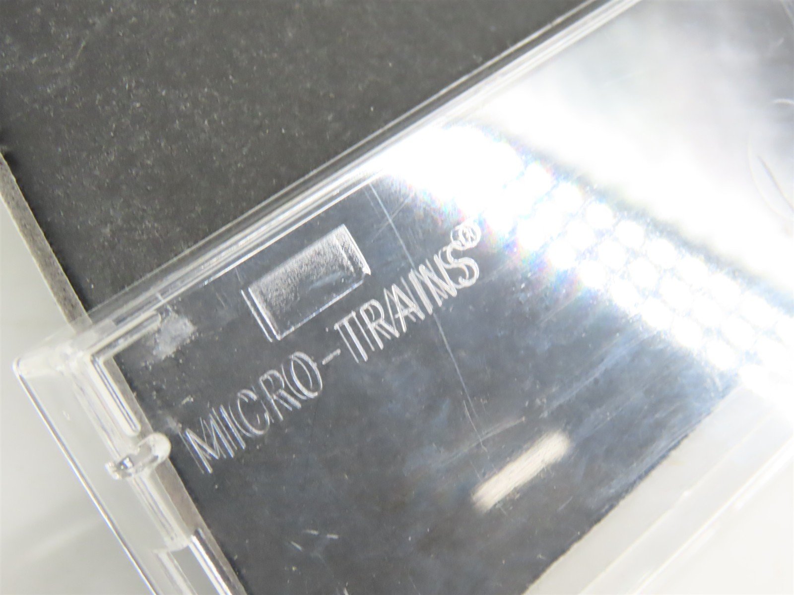 N Scale Micro-Trains MTL 07400010 CP Rail 40' Plug Door Box Car #165181