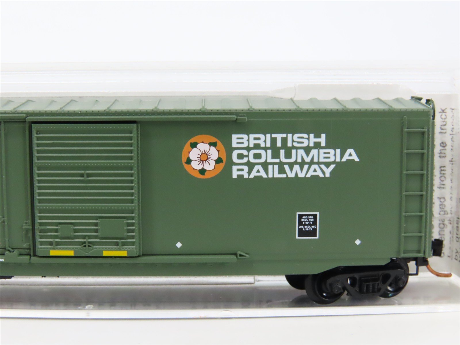 N Scale Micro-Trains MTL 76050 BCOL British Columbia 50' Box Car #5465