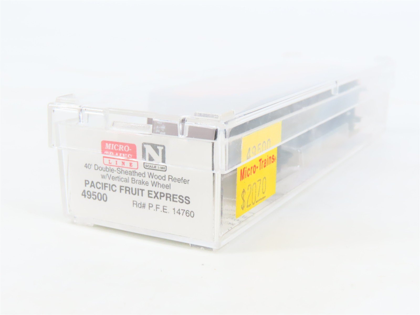N Scale Micro-Trains MTL 49500 UP SP PFE Pacific Fruit Express 40' Reefer #14760