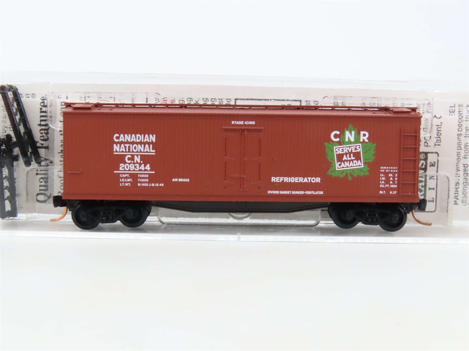 N Micro-Trains MTL 47200 CN Canadian National 