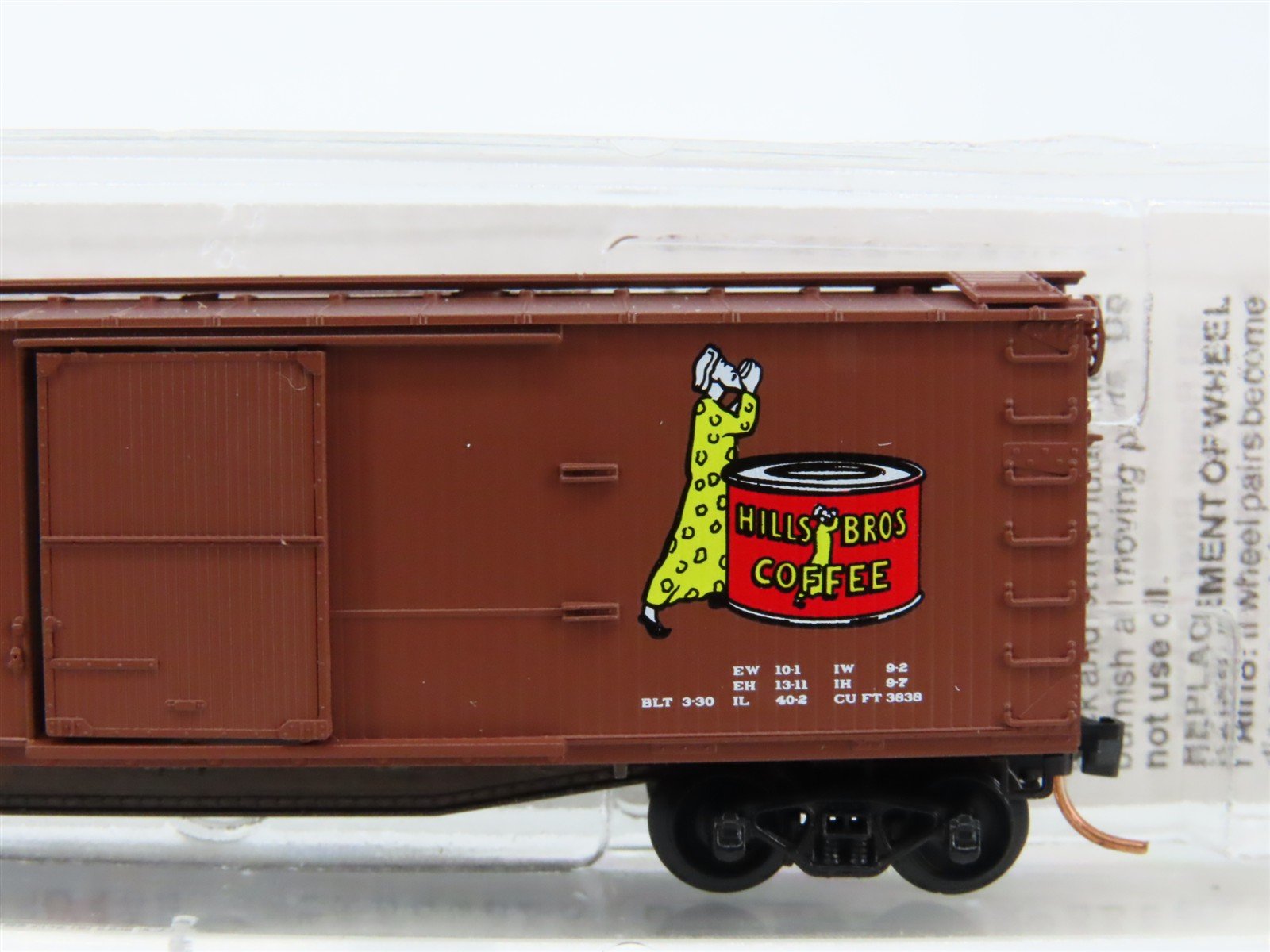 N Scale Micro-Trains MTL 42100 HCBX Hills Bros. Coffee 40' Wood Box Car #163