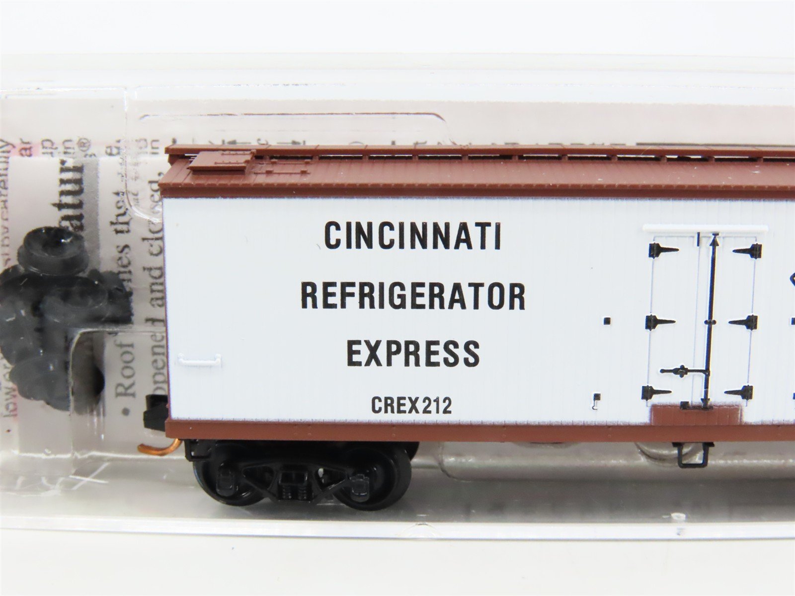 N Scale Micro-Trains MTL 04900090 CREX Cincinnati Abattoir Co. 40' Reefer #212