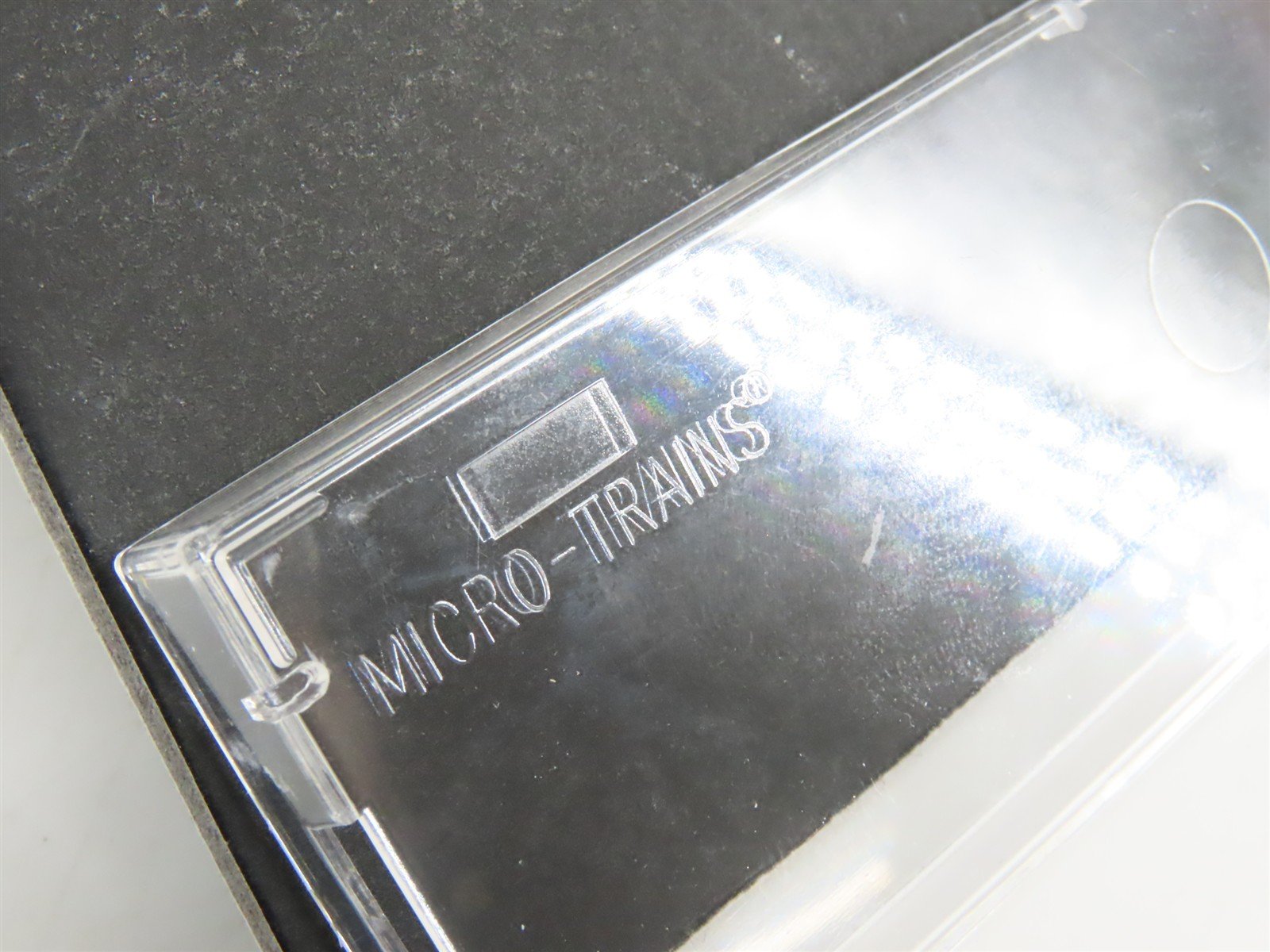 N Scale Micro-Trains MTL 24260 CP Rail 40' Single Door Box Car #55947