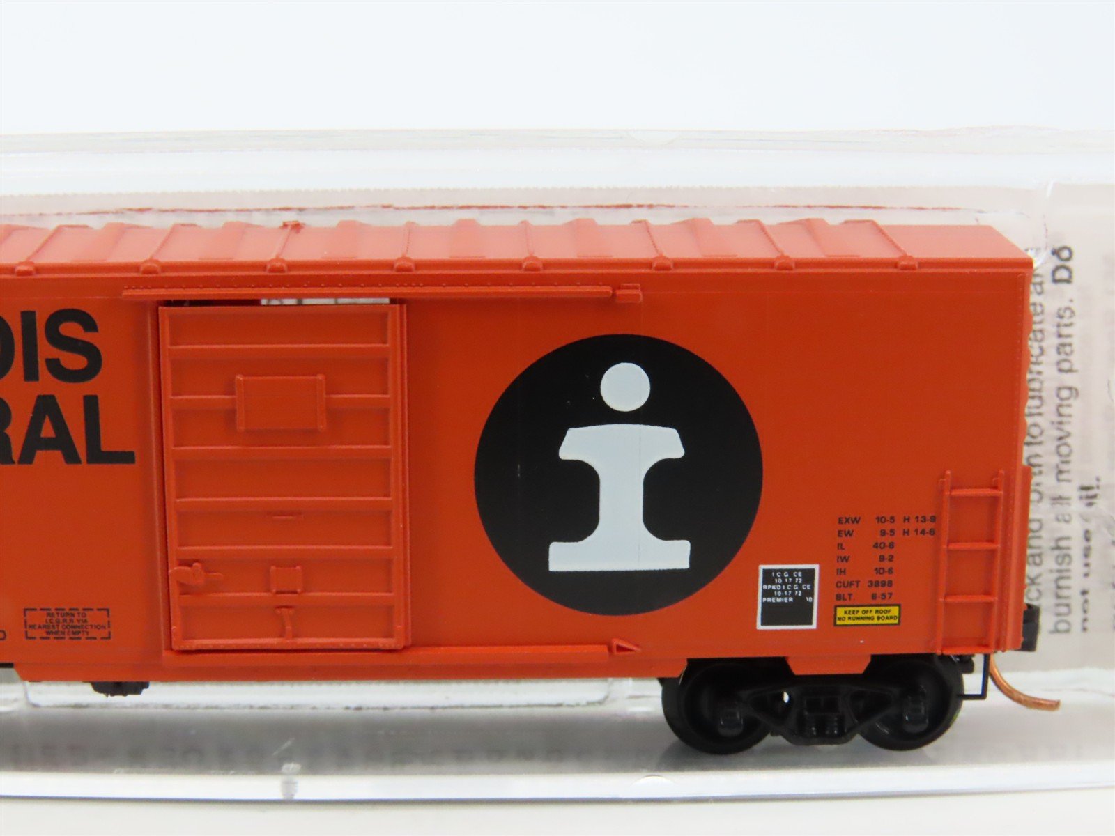 N Scale Micro-Trains MTL 24070 ICG Illinois Central Gulf 40' Box Car #416084