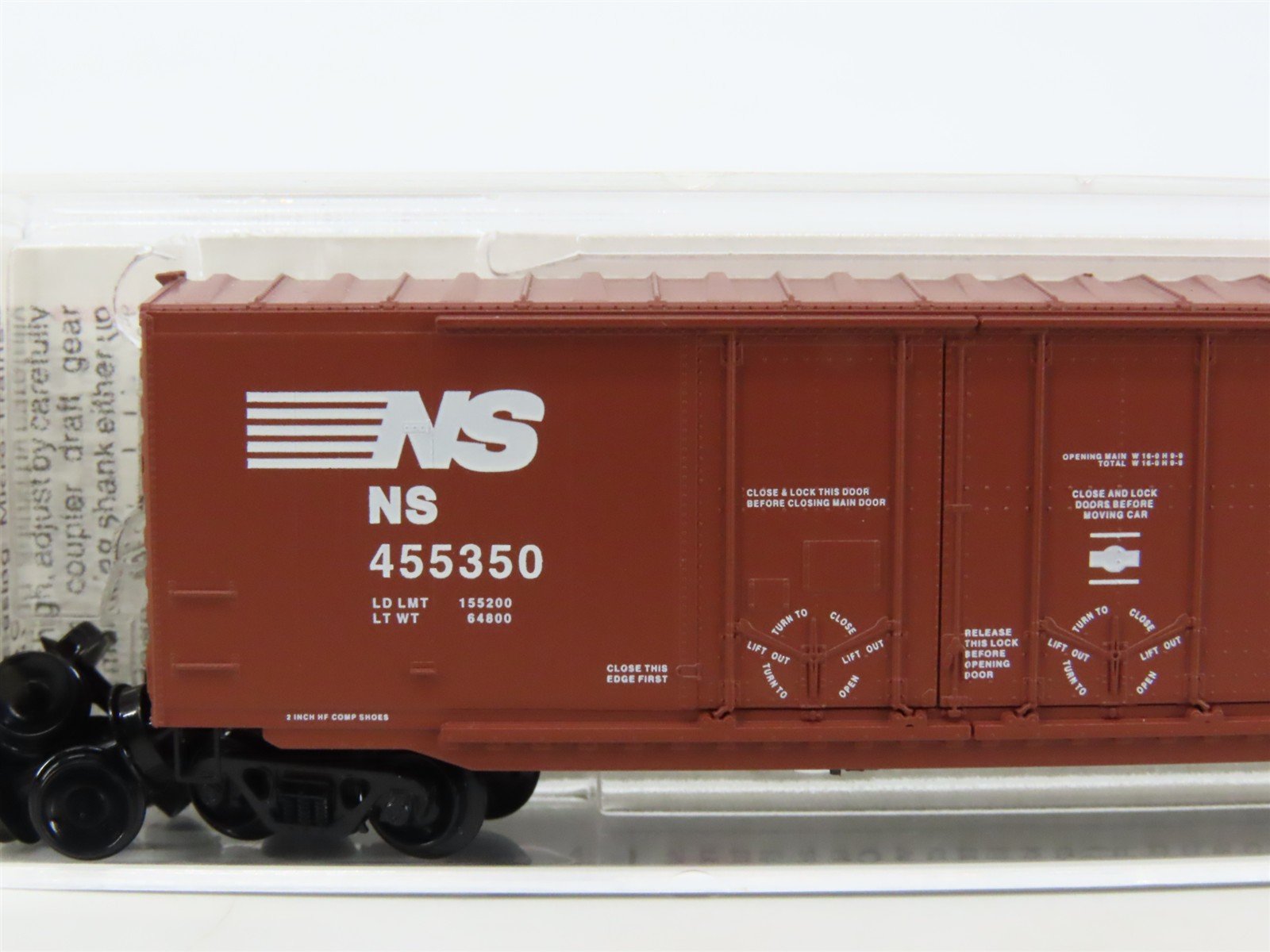 N Scale Micro-Trains MTL 75110 NS Norfolk Southern 50' Box Car #455350