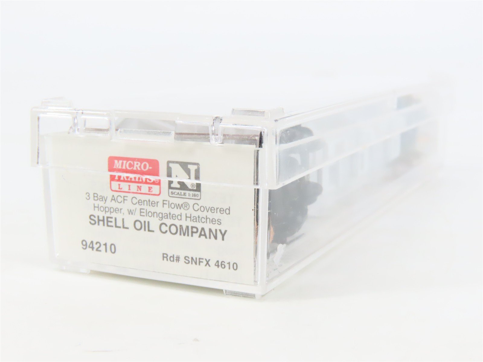 N Scale Micro-Trains MTL 94210 SNFX Shell Oil Company 3-Bay Covered Hopper #4610