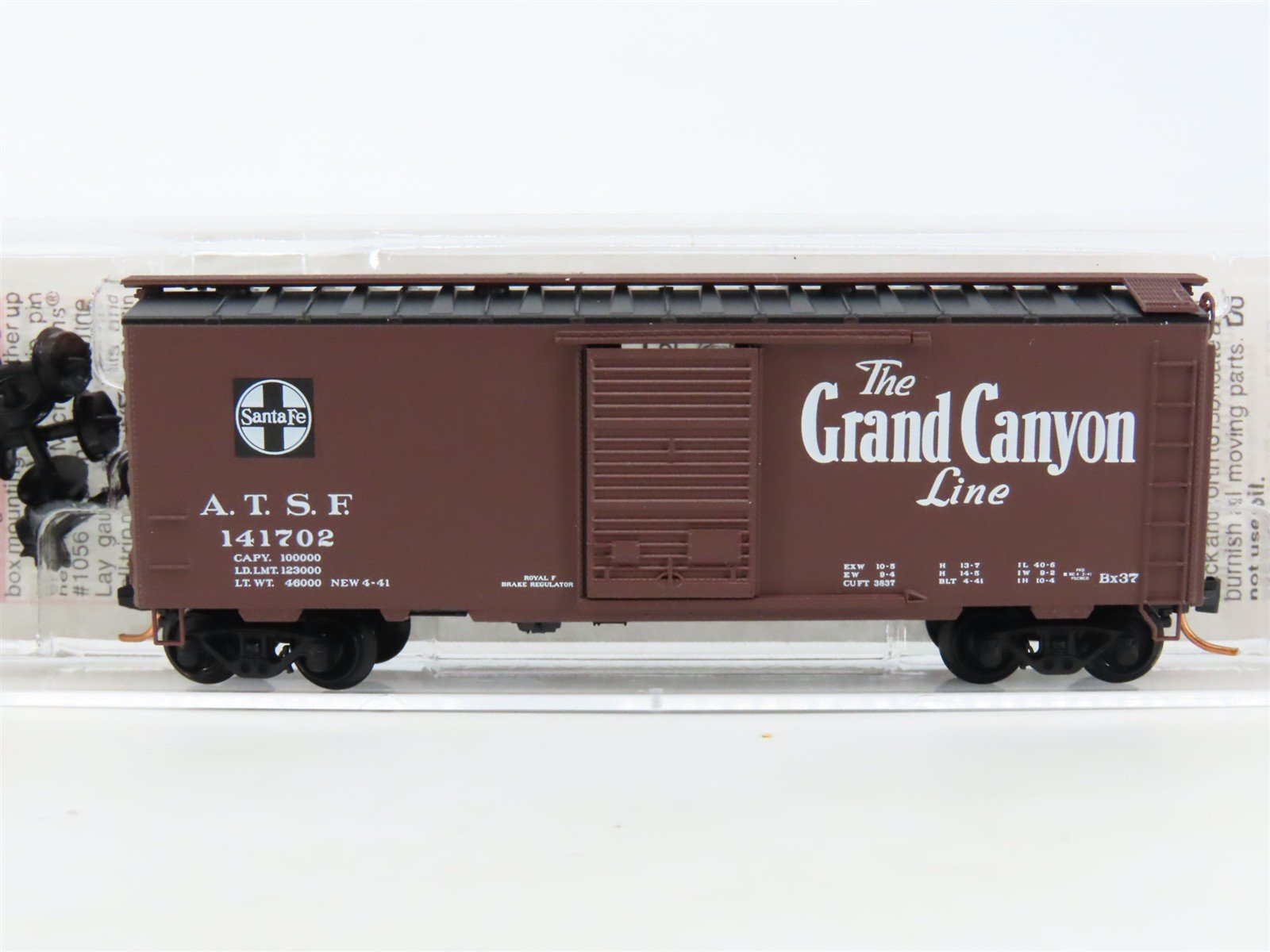 N Scale Micro-Trains MTL 20460 ATSF Santa Fe Grand Canyon 40' Box Car #141702