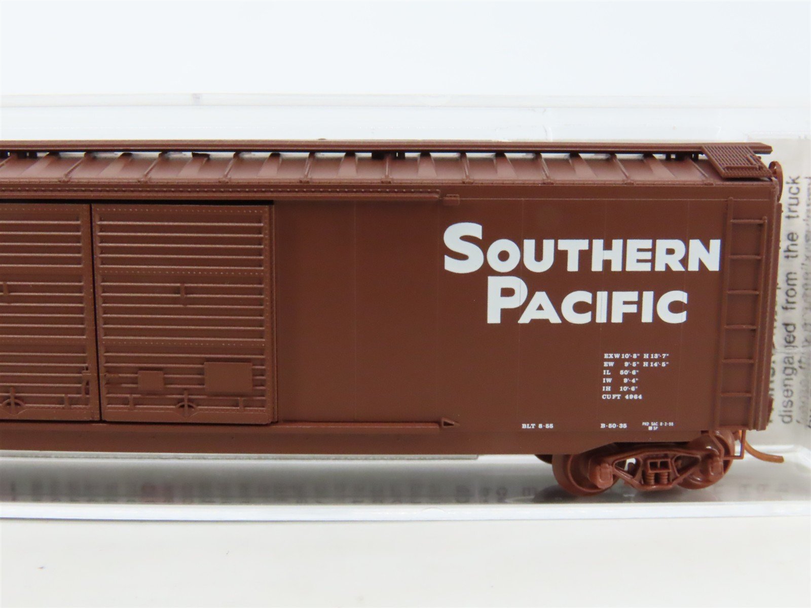 N Scale Micro-Trains MTL 34320 SP Southern Pacific 50' Box Car #211206