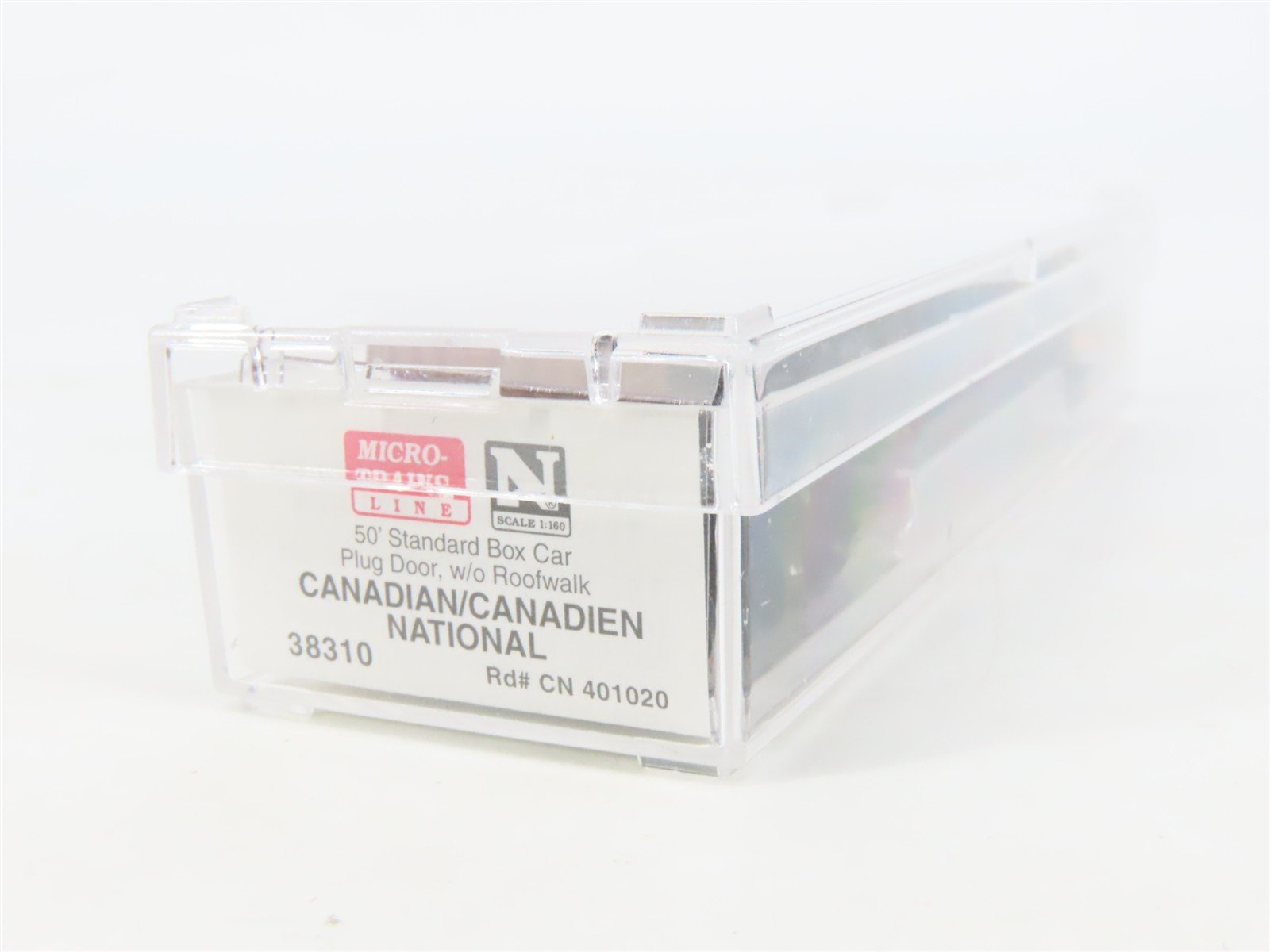 N Scale Micro-Trains MTL 38310 CN Canadian National 50' Plug Door Boxcar #401020