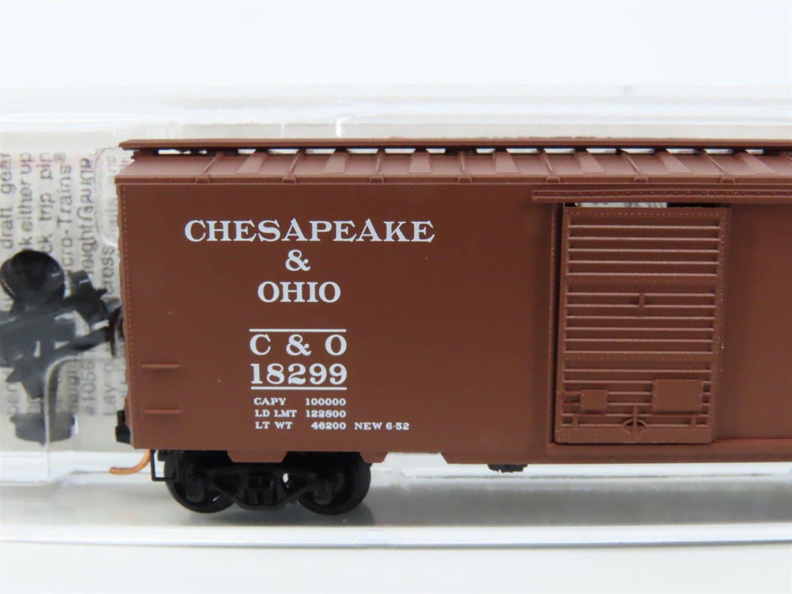 N Scale Micro-Trains MTL 20440 C&O Chesapeake & Ohio Progress 40' Box Car #18299