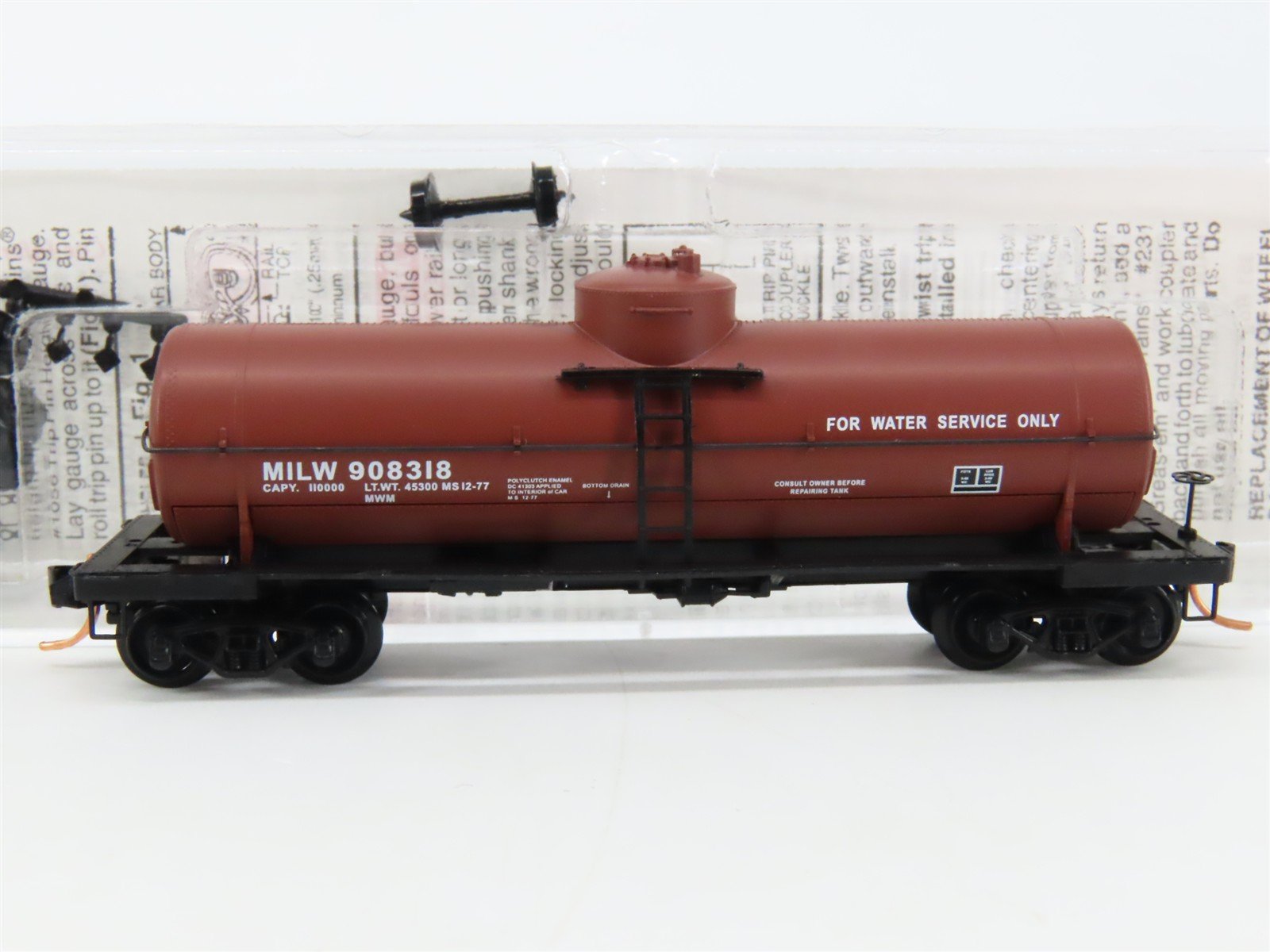N Scale Micro-Trains MTL 65280 MILW Milwaukee Road Single Dome Tank Car #908318