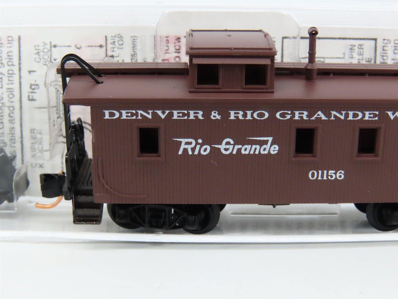 N Scale Micro-Trains MTL 50110 D&RGW Rio Grande 34' Slanted Cupola Caboose 01156