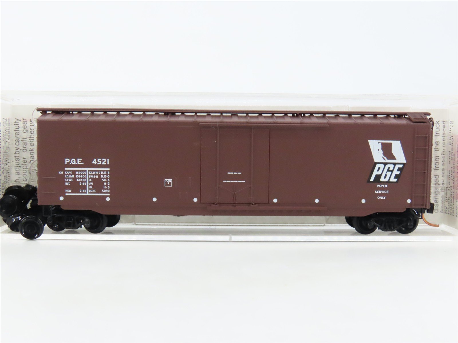 N Scale Micro-Trains MTL 32260 PGE Pacific Great Eastern 50' Box Car #4521