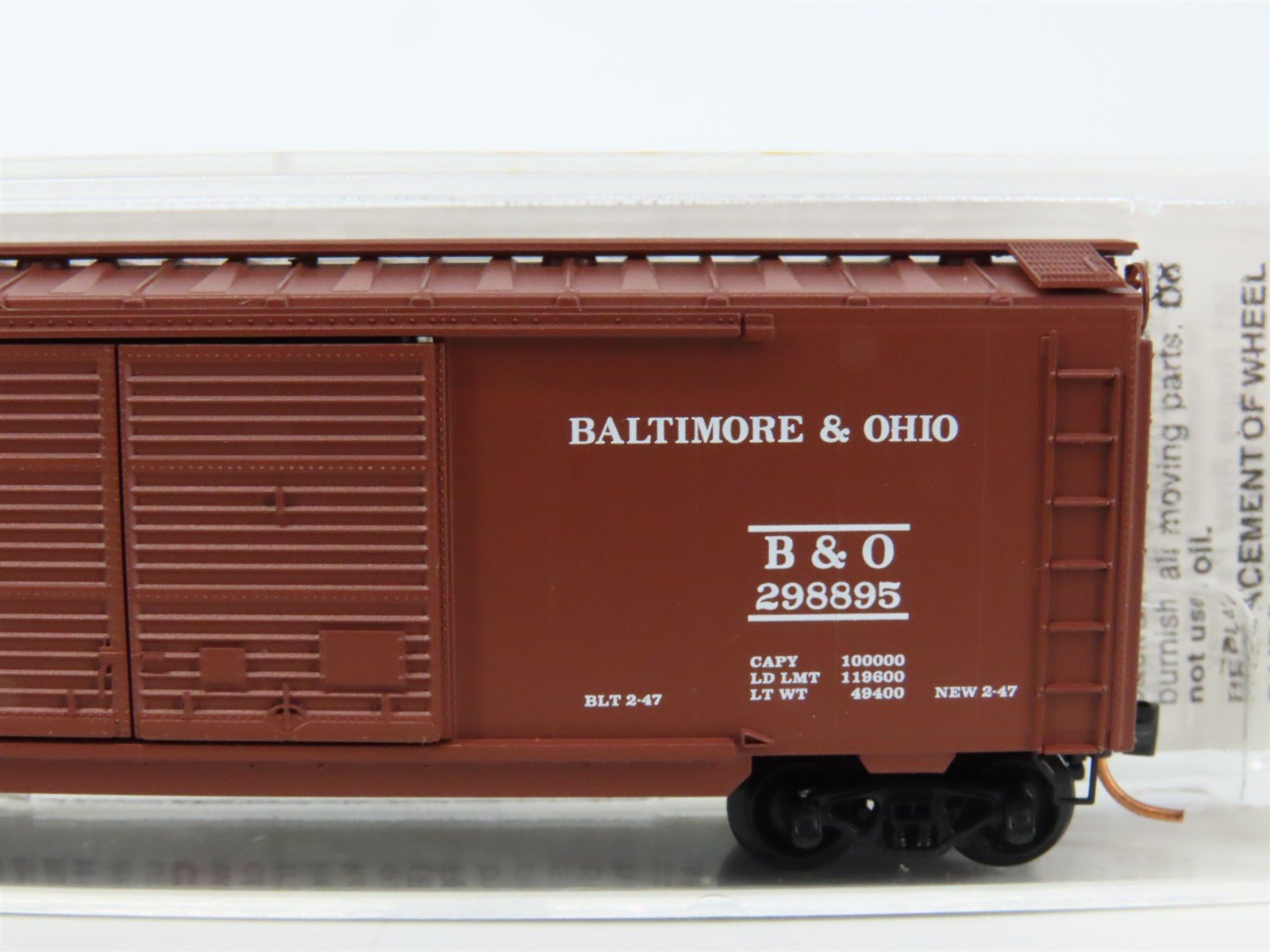 N Scale Micro-Trains MTL 23040 B&O Baltimore & Ohio 40' Box Car #298895