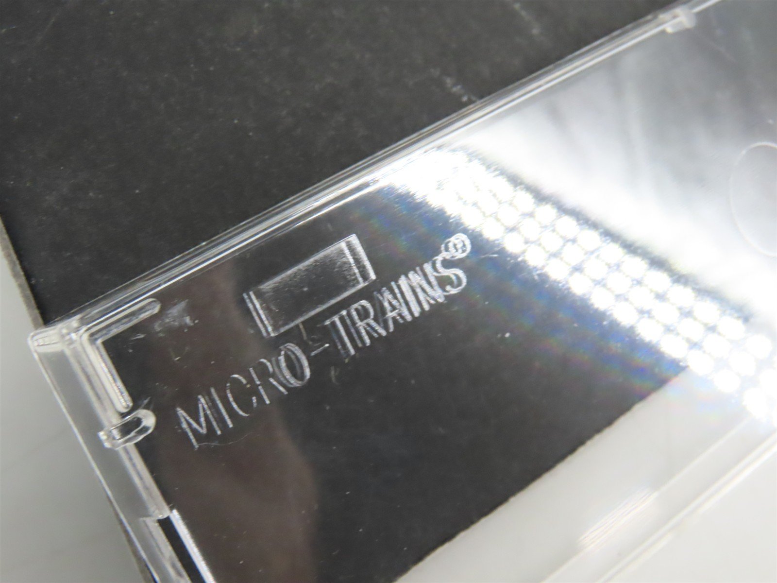 N Scale Micro-Trains MTL 38210 LV Lehigh Valley 50' Plug Door Box Car #7051