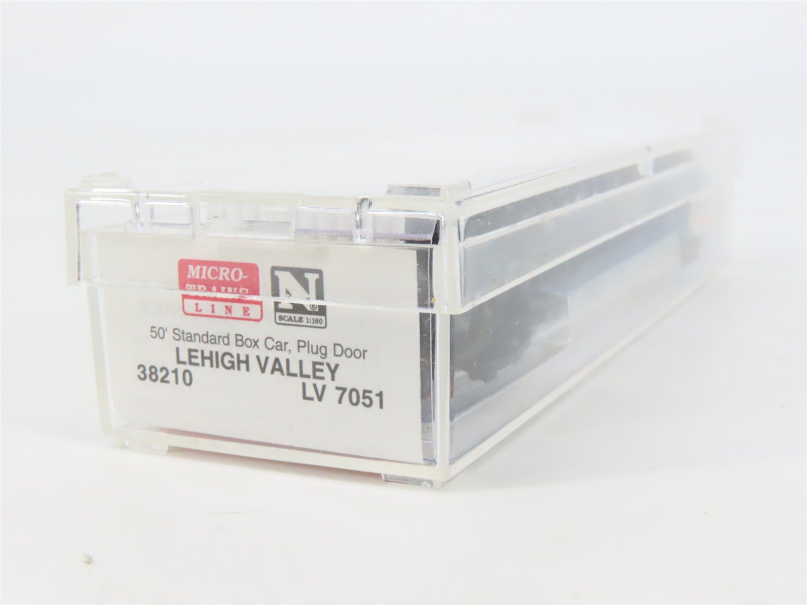 N Scale Micro-Trains MTL 38210 LV Lehigh Valley 50' Plug Door Box Car #7051
