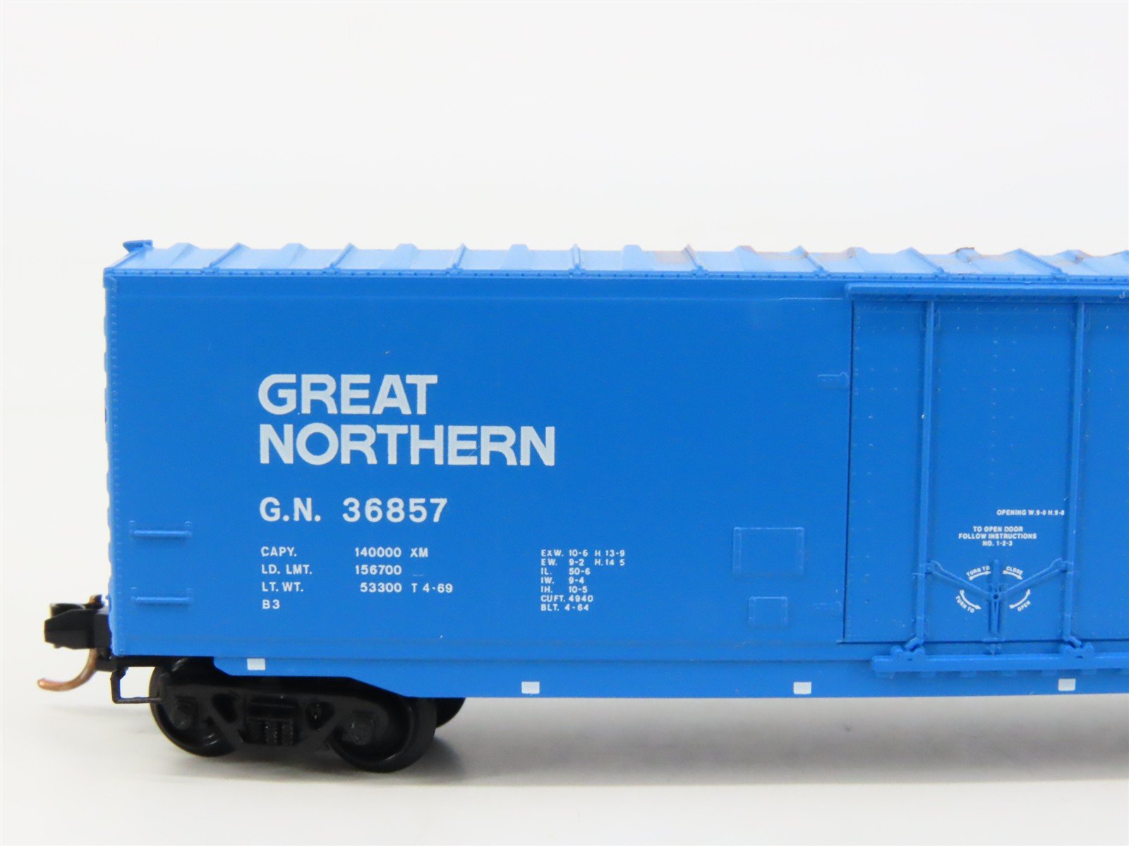 N Scale Micro-Trains MTL GN Great Northern Big Sky Blue 50' Box Car #36857