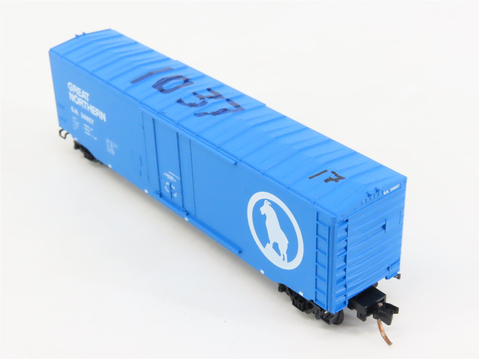 N Scale Micro-Trains MTL GN Great Northern Big Sky Blue 50' Box Car #36857