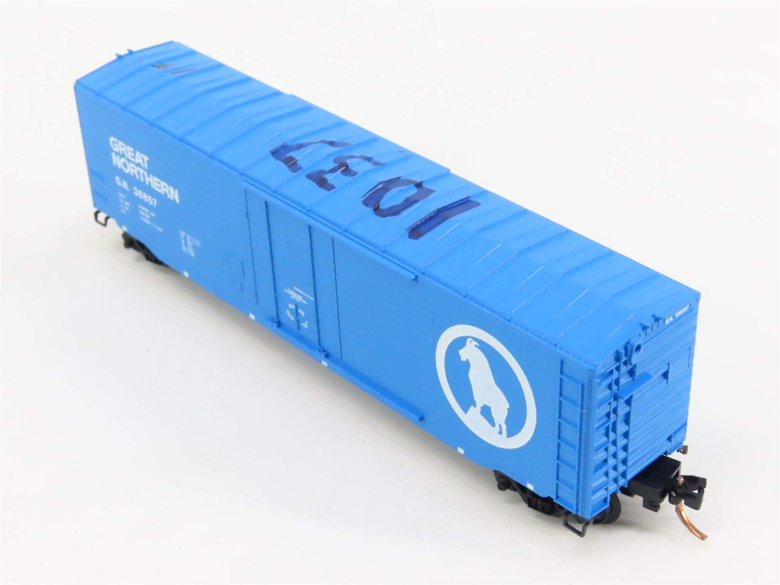 N Scale Micro-Trains MTL GN Great Northern Big Sky Blue 50' Box Car #36857