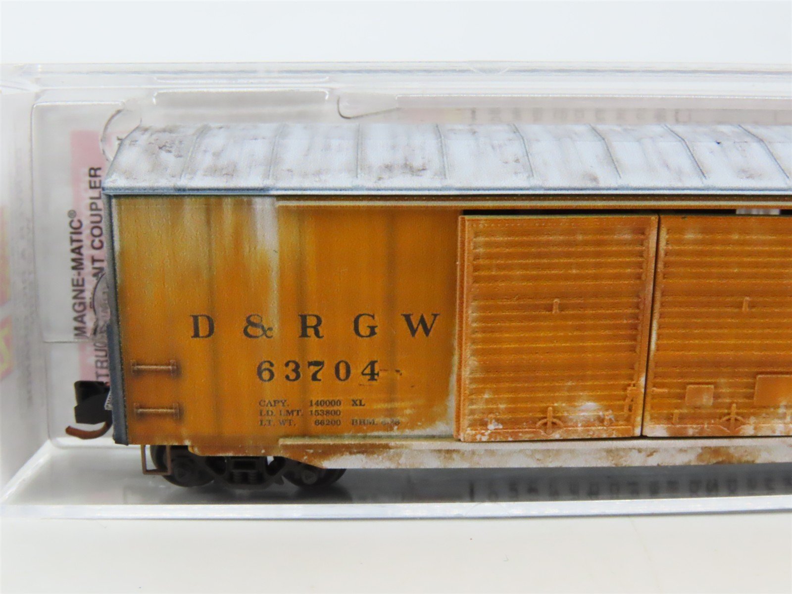 N Scale Micro-Trains MTL 18244110 D&RGW Rio Grande 50' Boxcar #63704 - Weathered