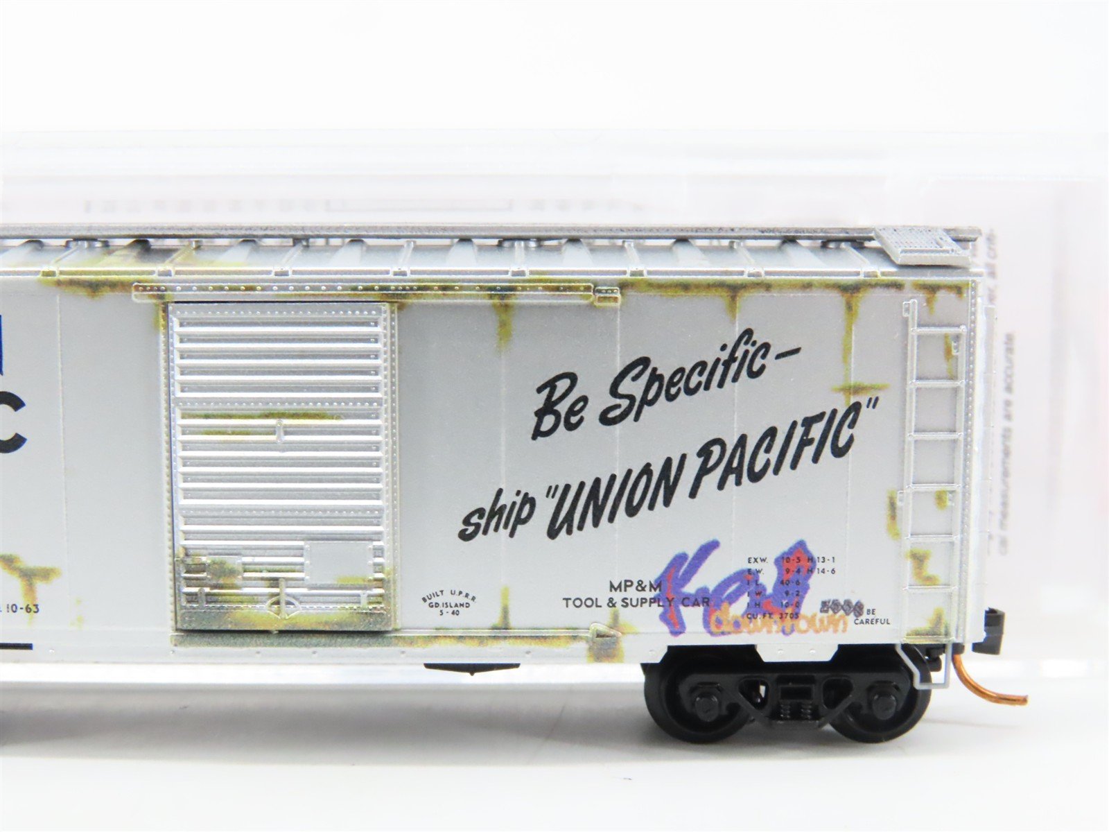 N Scale Micro-Trains MTL 02044756 UP Union Pacific 40' Boxcar #903658 w/Graffiti