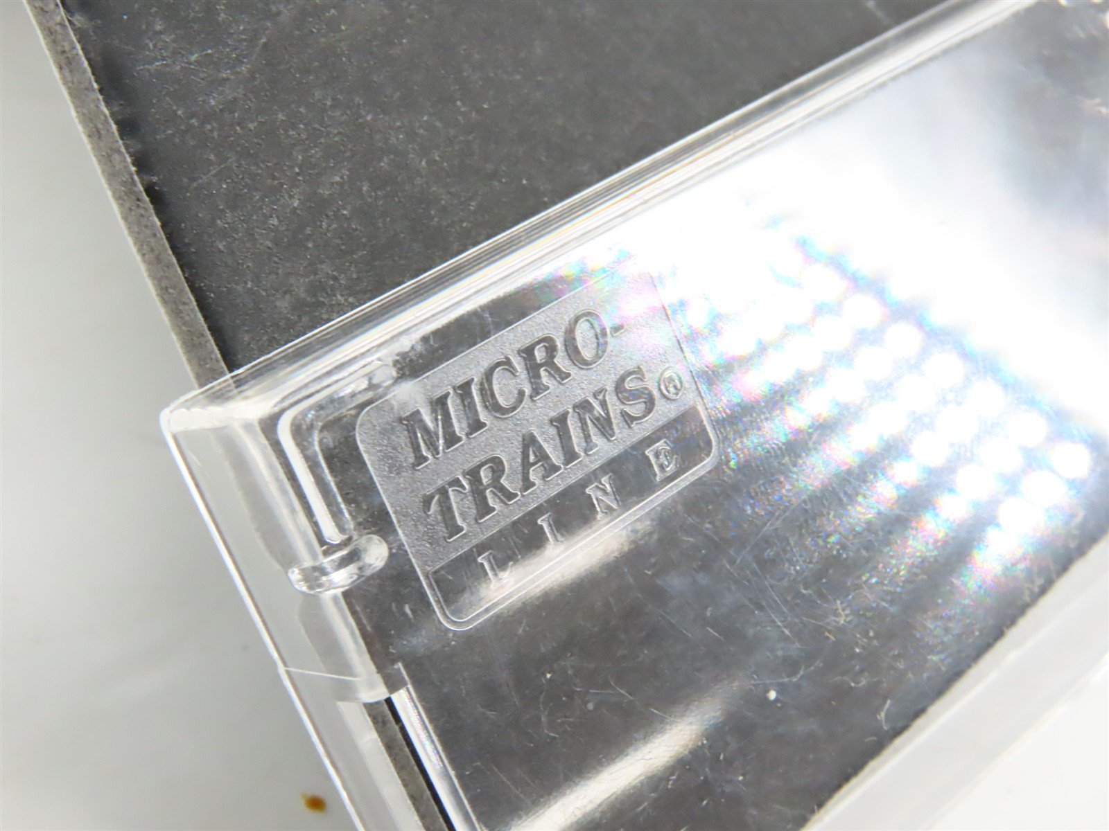 N Scale Micro-Trains MTL 02044756 UP Union Pacific 40' Boxcar #903658 w/Graffiti