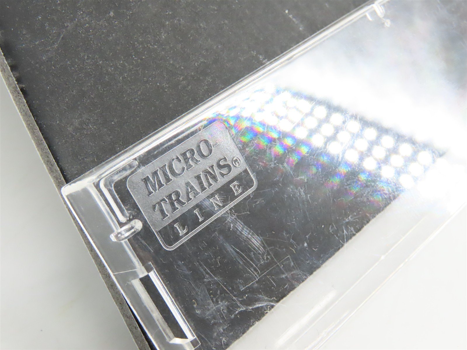 N Scale Micro-Trains MTL 07444090 SL-SF Frisco 40' Box Car #15090 w/ Graffiti