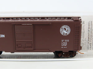 N Scale Micro-Trains MTL 20970 PGE Pacific Great Eastern 40' Box Car #4015