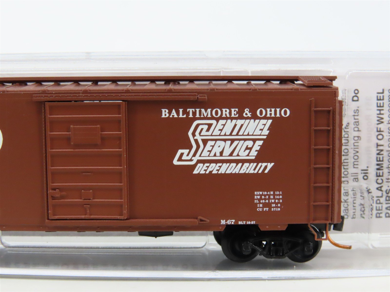 N Scale Micro-Trains MTL 02000766 B&O Sentinel Service 40' Box Car #470968