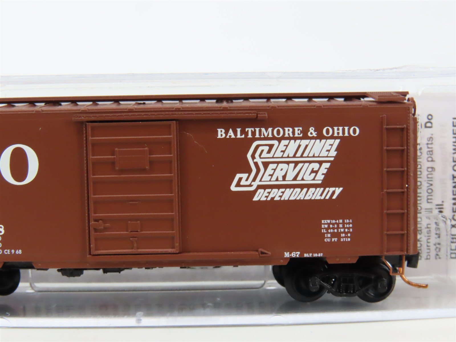 N Scale Micro-Trains MTL 02000766 B&O Sentinel Service 40' Box Car #470968