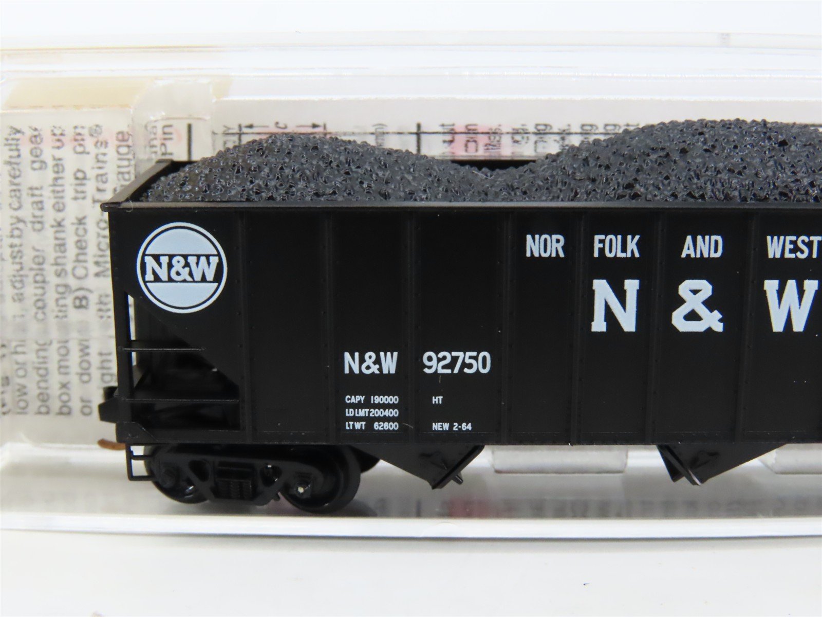 N Scale Micro-Trains MTL 108010 N&W Norfolk & Western 3-Bay Hopper #92750 w/Load