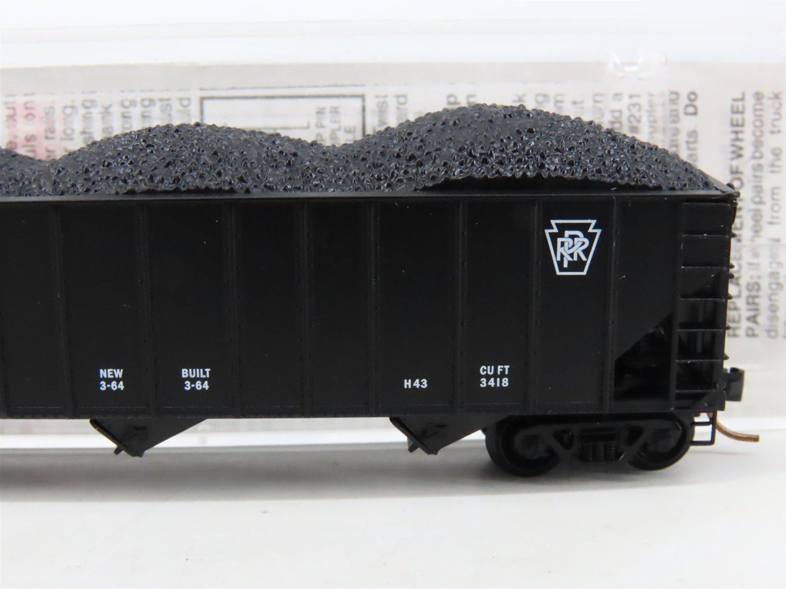 N Scale Micro-Trains MTL 108040 PRR Pennsylvania 3-Bay Hopper #180187 w/ Load