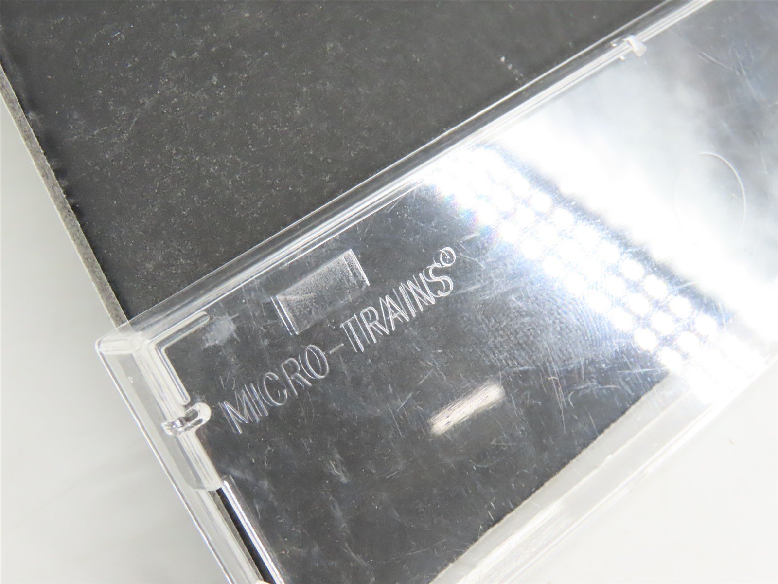 N Scale Micro-Trains MTL 93060 AGPX AG Processing 3-Bay Covered Hopper #96314